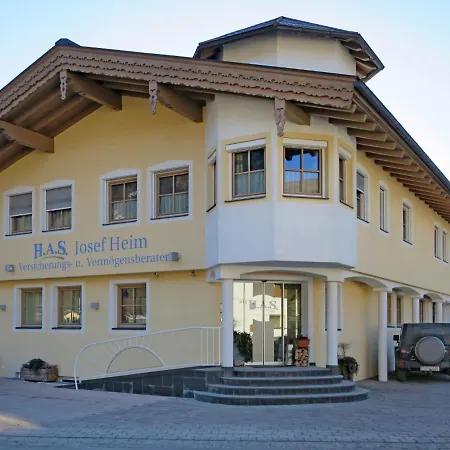 Haus Heim Apartment *
